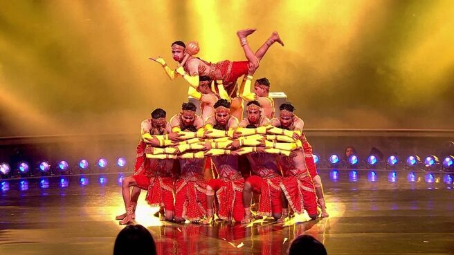 Dance India Dance Battle Of The Champions season 1 episode 24 on Zee5