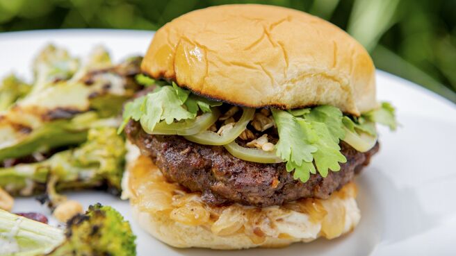 Symon's Dinners Cooking Out season 3 episode 11 on Discovery Plus