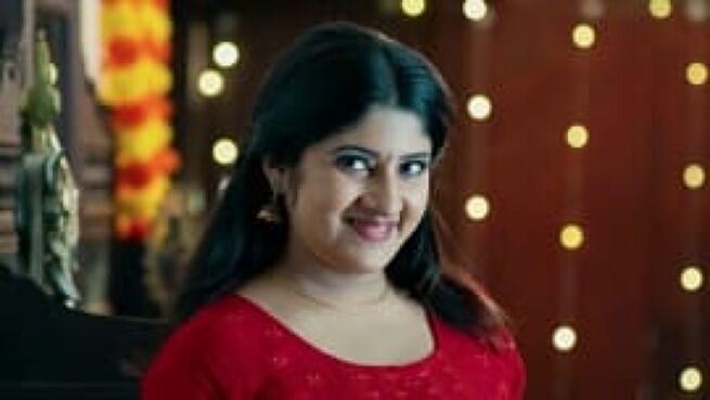 Parvathy season 1 episode 3 on Zee5