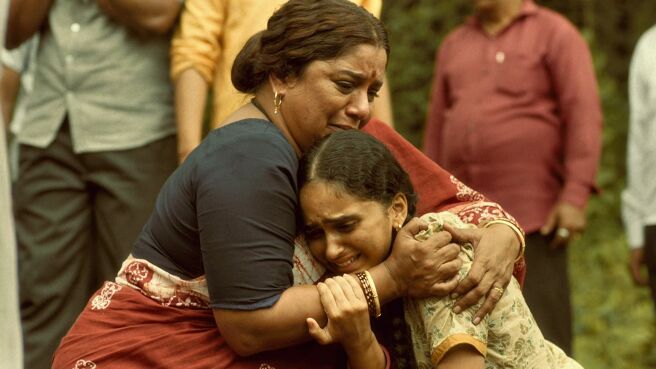 Baai Tujhyapayi season 1 episode 6 on Zee5