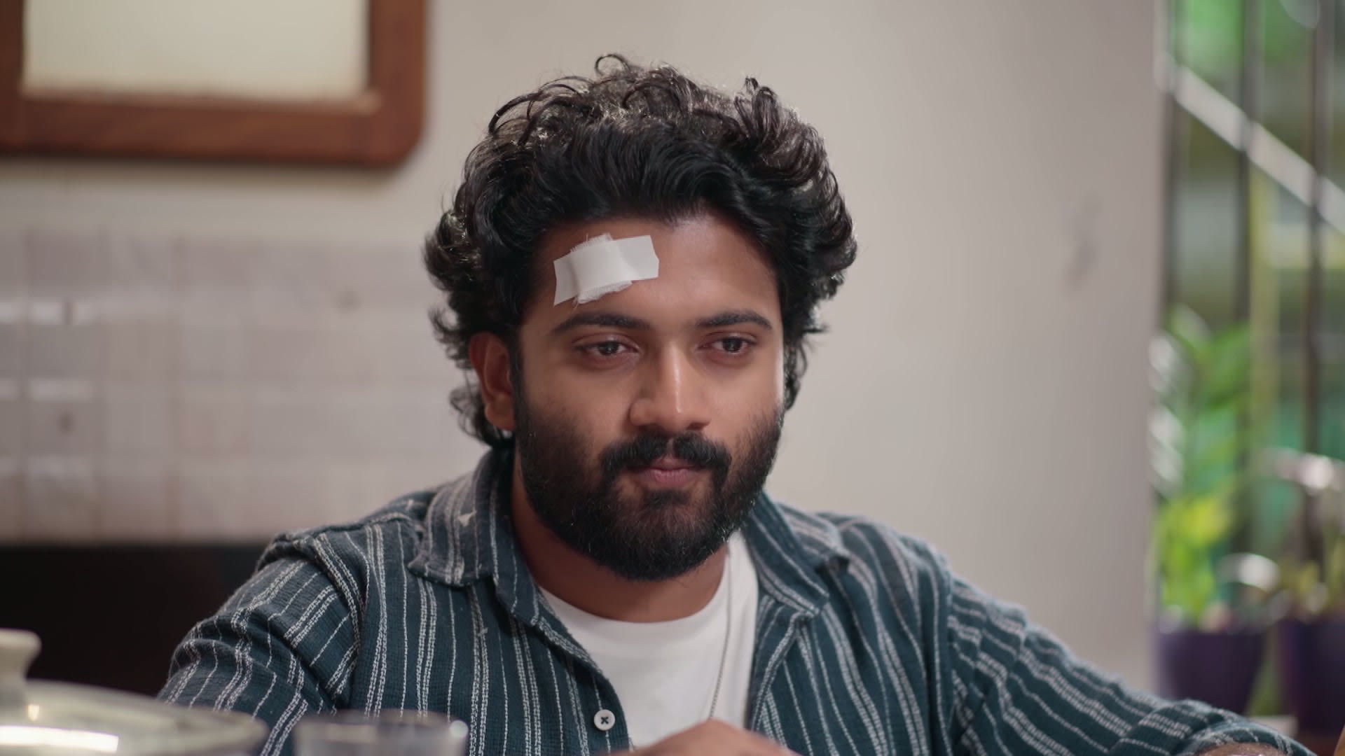 Pranayavilasam season 1 episode 27 on Zee5