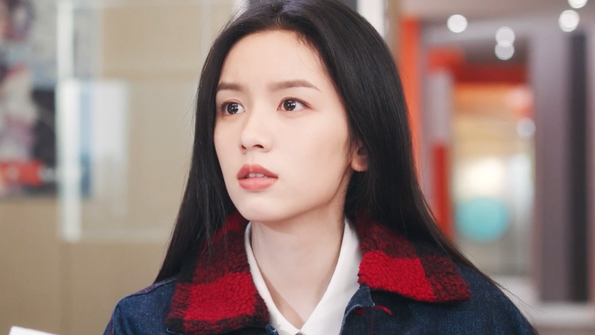 Everyone Loves Me season 1 episode 1 on undefined