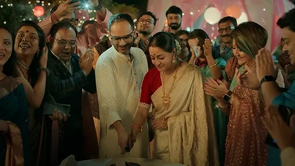 Kalank (Hindi) season 1 episode 1 on Hoichoi