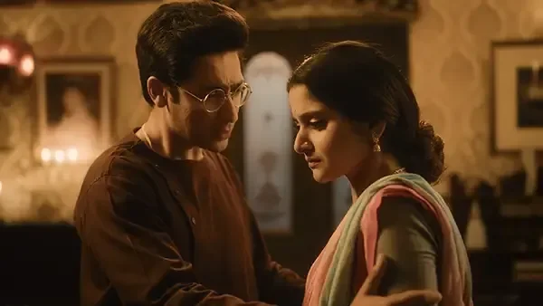 Parineeta (Hindi) season 1 episode 6 on Hoichoi