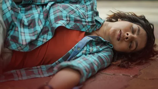 Hello! Remember Me? season 1 episode 8 on Hoichoi