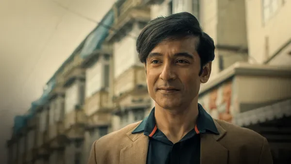 Feludar Goyendagiri season 1 episode 1 on Hoichoi