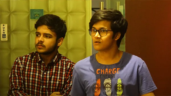 Do Not Disturb season 1 episode 4 on Hoichoi