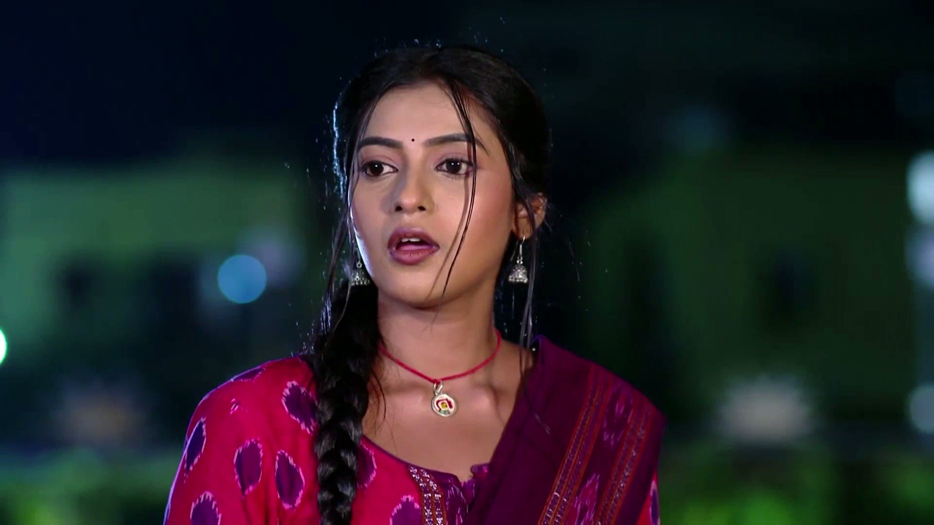 Shrabani season 1 episode 12 on Zee5