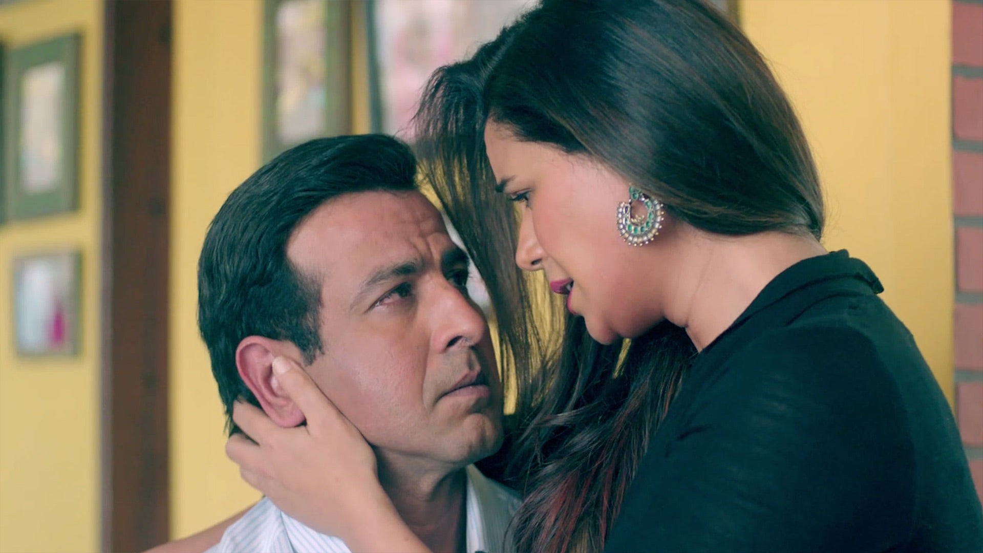 Kehne Ko Humsafar Hain season 1 episode 9 on undefined