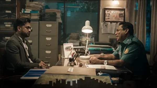 Mohanagar season 1 episode 2 on Hoichoi