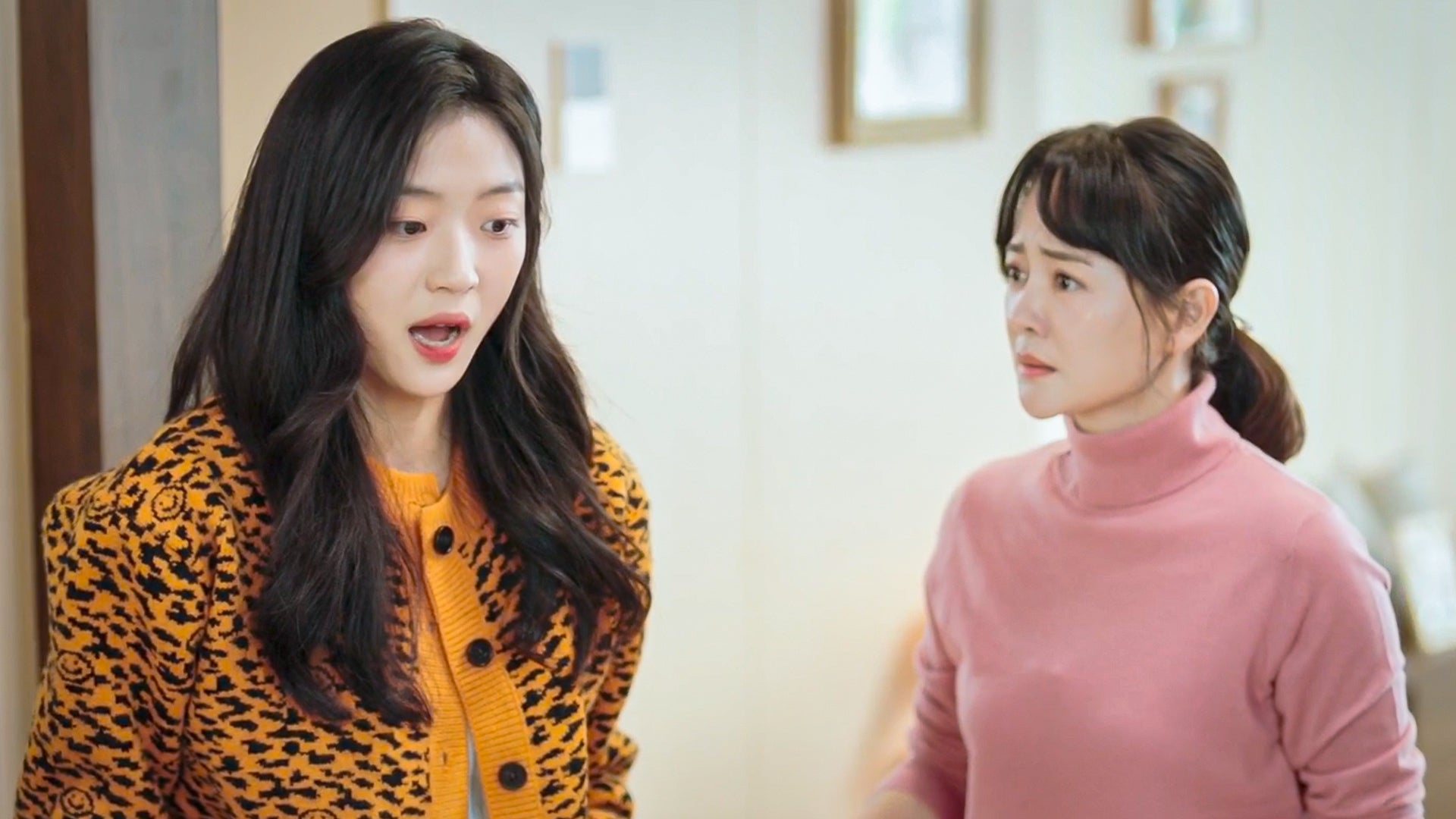 A Robot In The Orange Orchard season 1 episode 4 on undefined