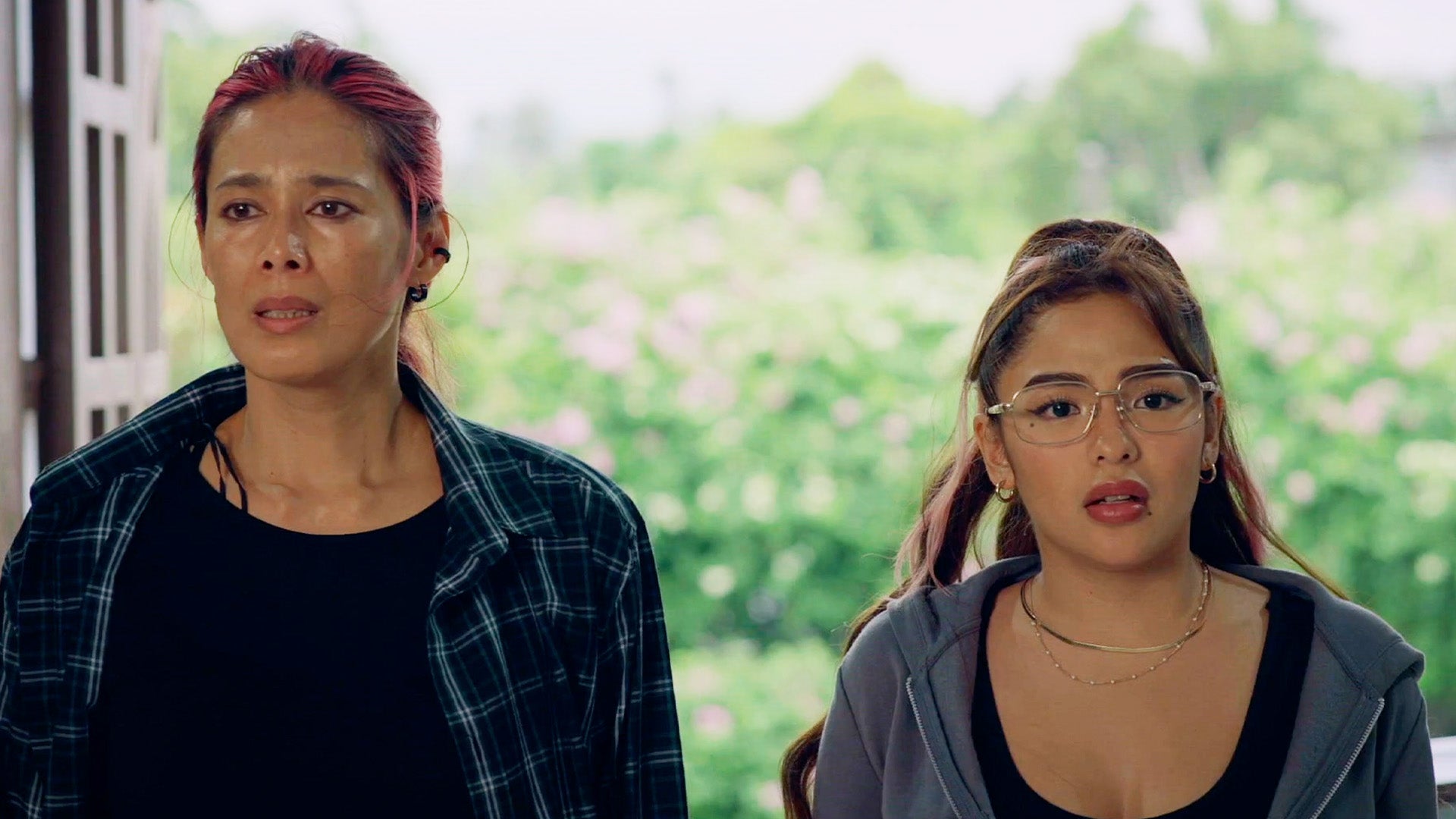 Senior High season 1 episode 1 on undefined