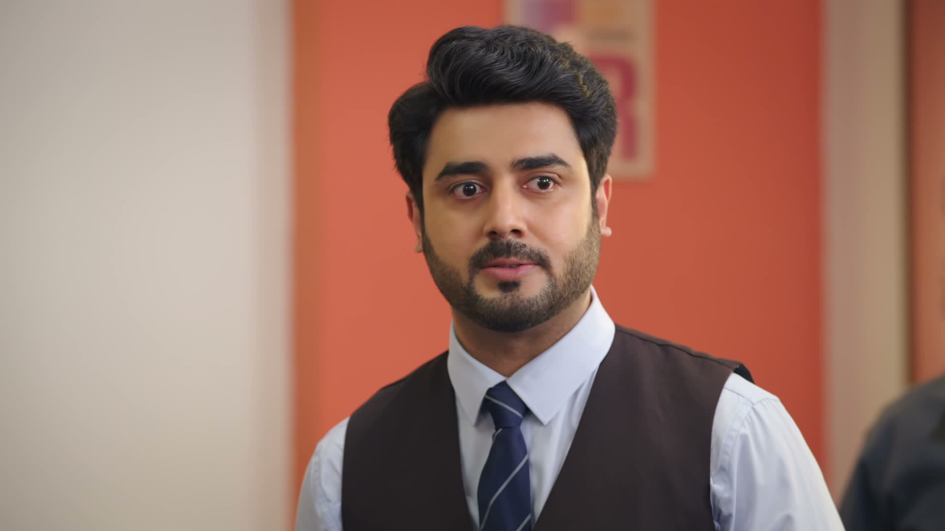 Humari Radha season 1 episode 25 on Zee5