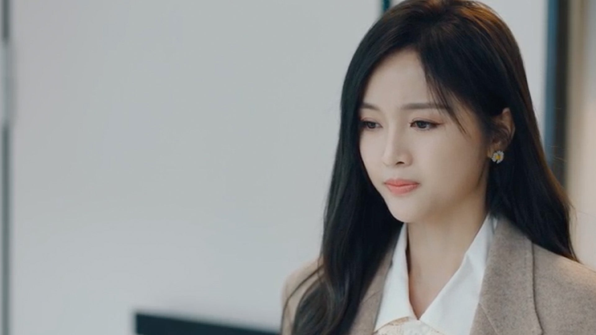 Rising With The Wind season 1 episode 2 on undefined