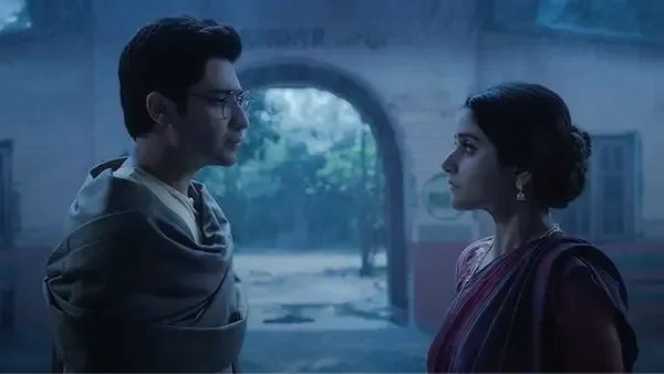 Parineeta (Hindi) season 1 episode 1 on Hoichoi