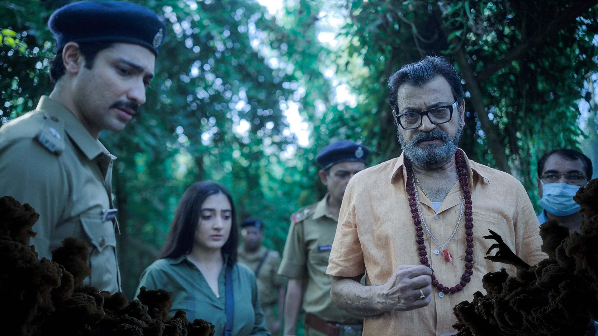 Anjaan Saaye (Hindi) season 1 episode 2 on Hoichoi