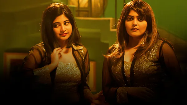 Astey Ladies season 1 episode 8 on Hoichoi