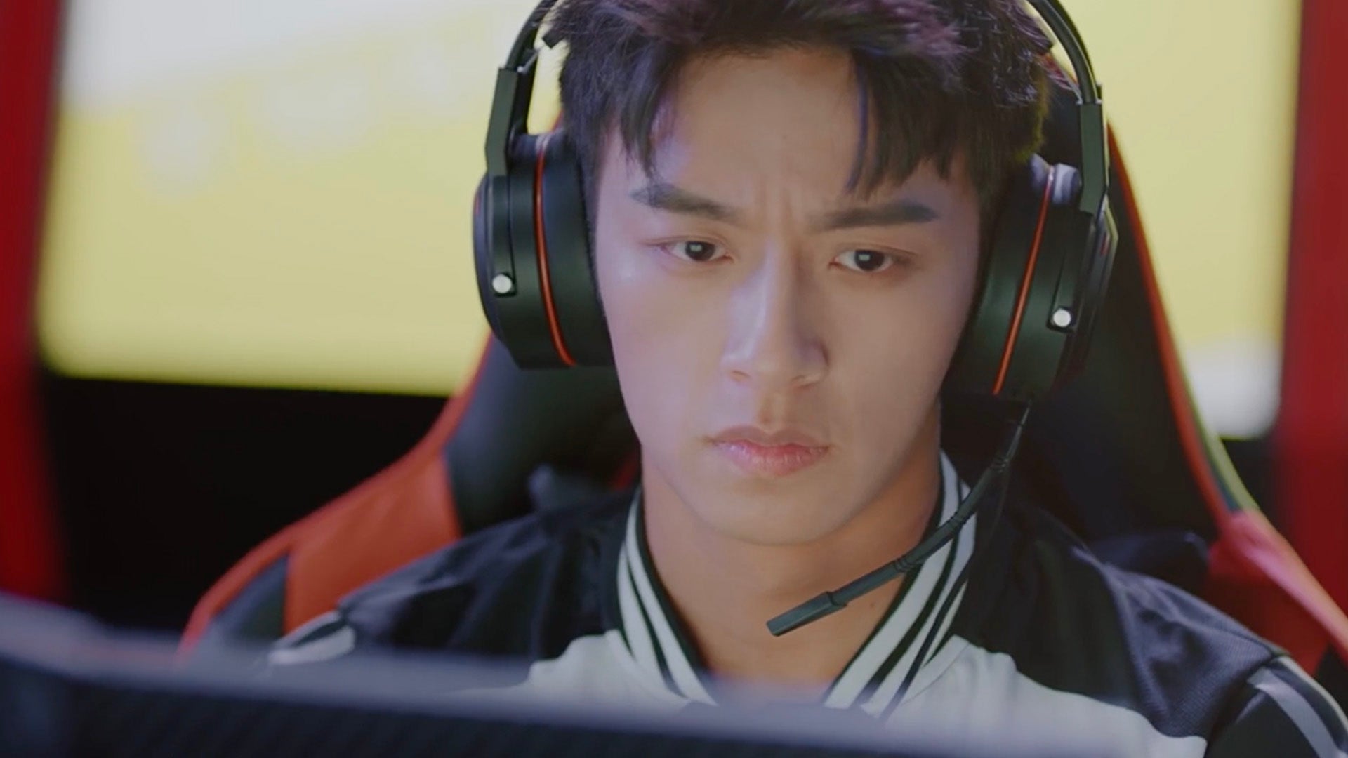 Out With A Bang season 1 episode 21 on undefined