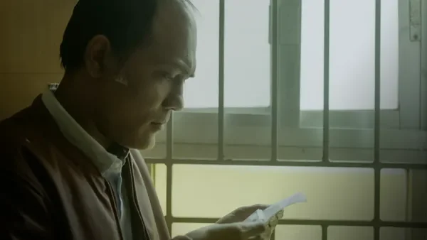 Money Honey - Director's Cut season 1 episode 5 on Hoichoi