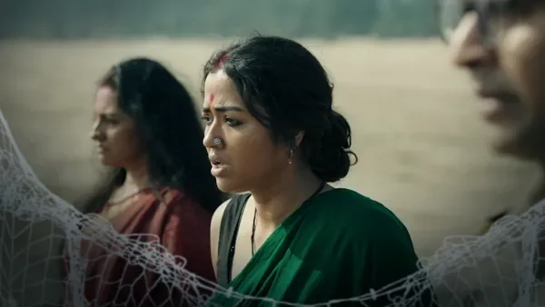 Mandaar season 1 episode 3 on Hoichoi