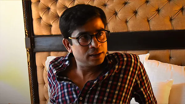 Do Not Disturb season 1 episode 3 on Hoichoi