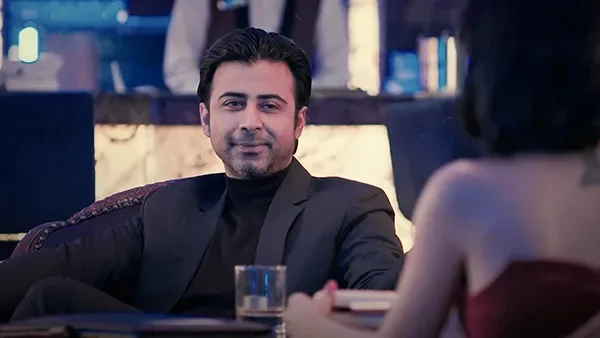 Sixteen-and-Half (Hindi) season 1 episode 1 on Hoichoi