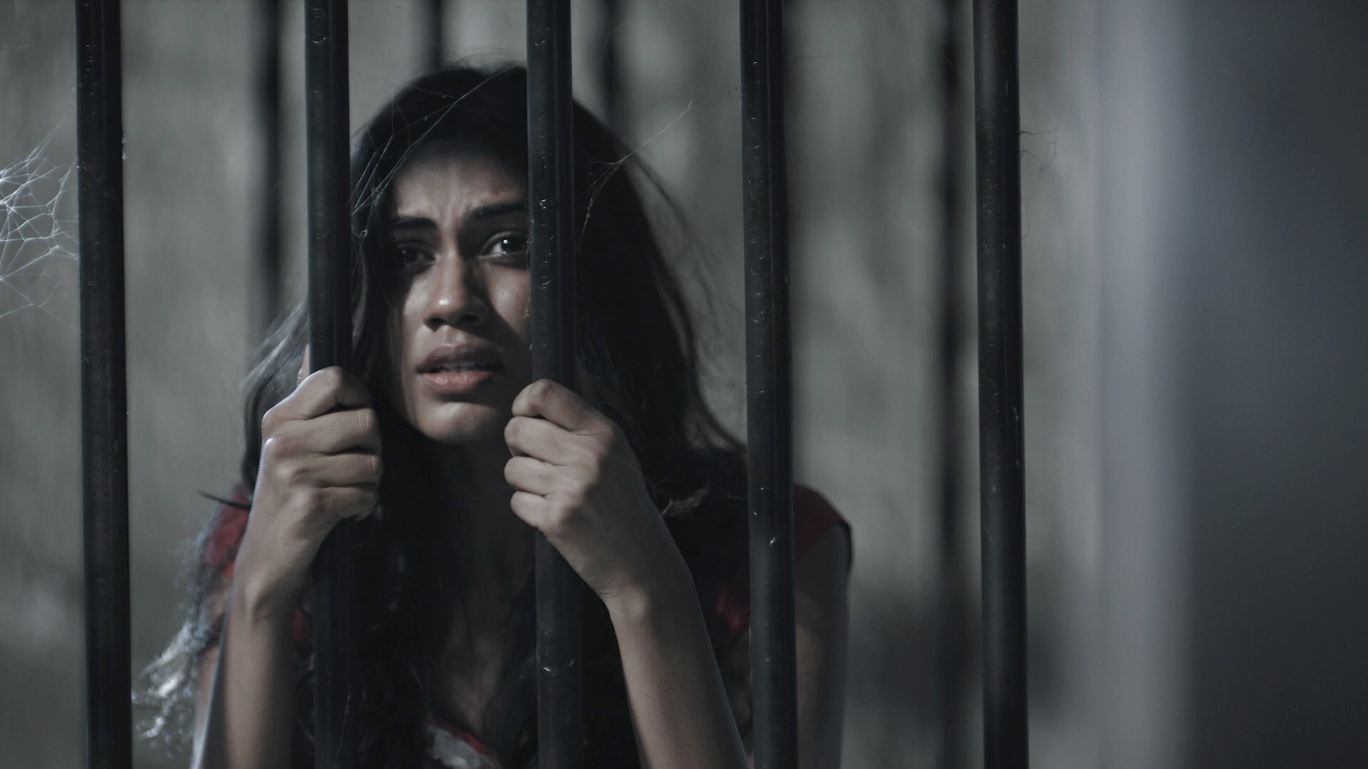 Undekhi season 1 episode 2 on Sony LIV