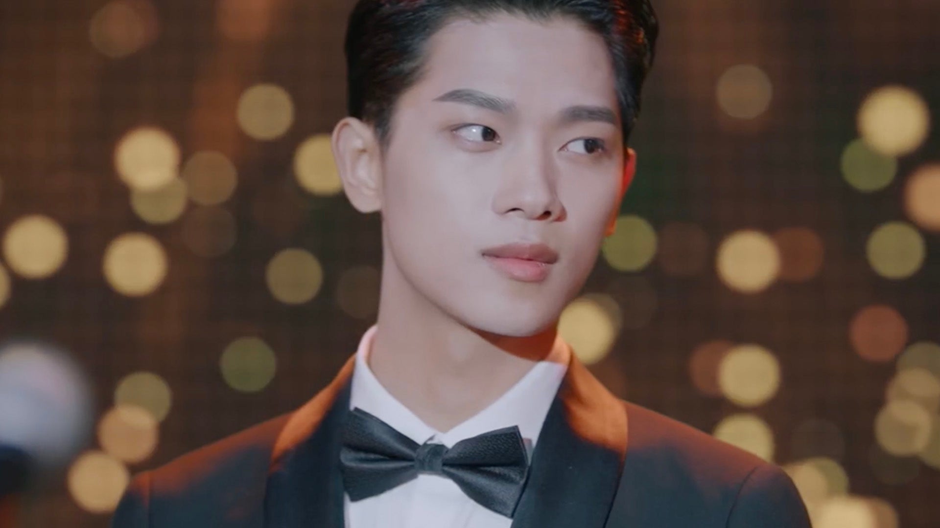 Out With A Bang season 1 episode 3 on undefined