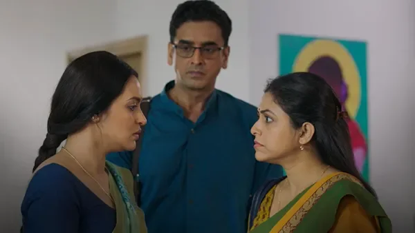 Lajja (Hindi) season 1 episode 3 on Hoichoi