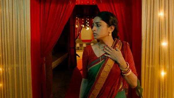 Indrani (Hindi) season 1 episode 4 on Hoichoi