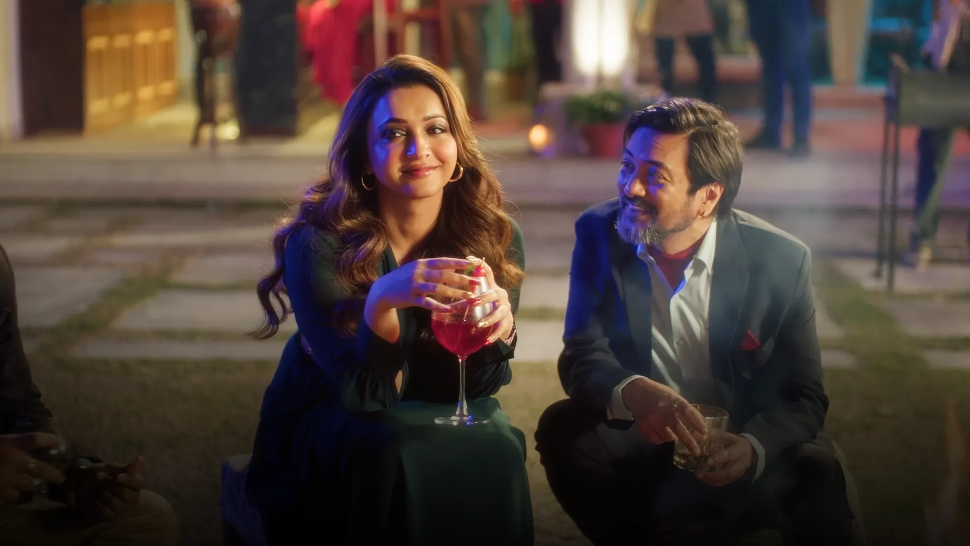 Adalat O Ekti Meye season 1 episode 3 on Hoichoi