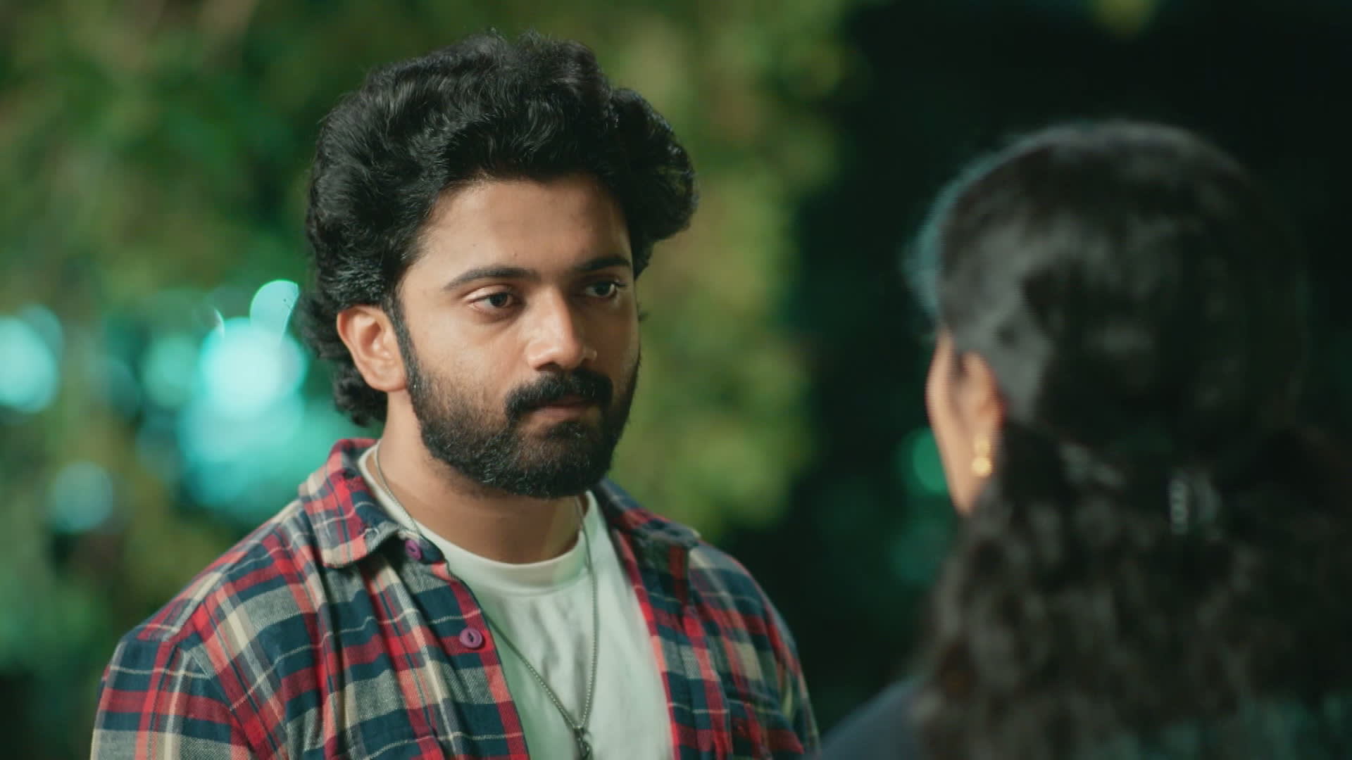 Pranayavilasam season 1 episode 9 on Zee5