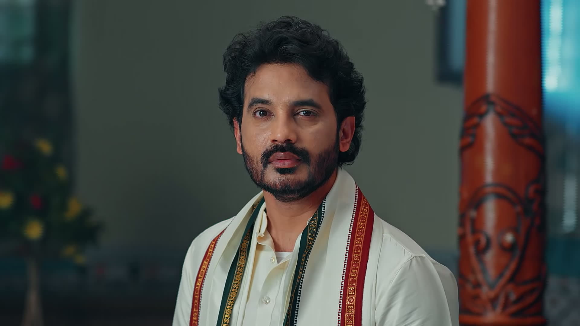 Enna Solla Pogirai season 1 episode 2 on Zee5