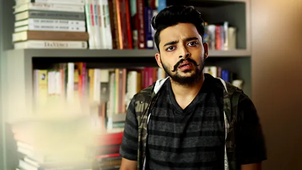Gariahater Ganglords season 1 episode 4 on Hoichoi