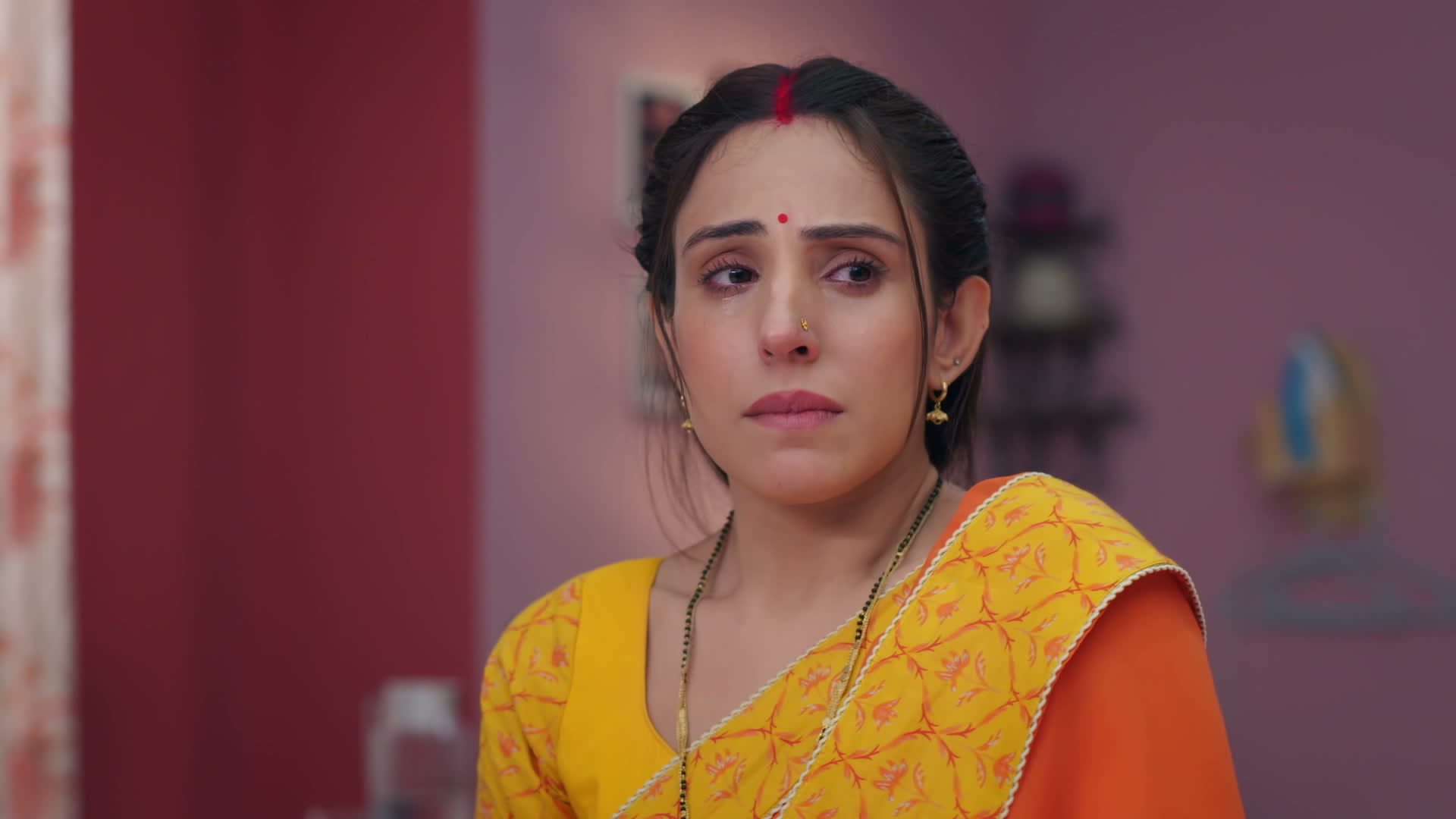 Humari Radha season 1 episode 9 on Zee5