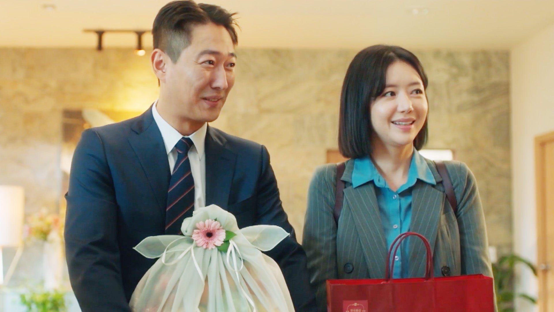 Love In Contract season 1 episode 13 on undefined