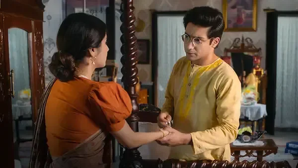 Episode 3 on Hoichoi