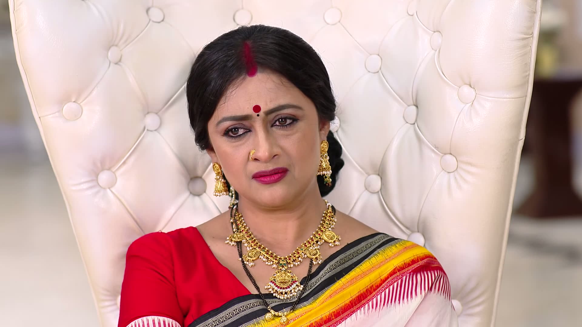 Shrabani season 1 episode 3 on Zee5