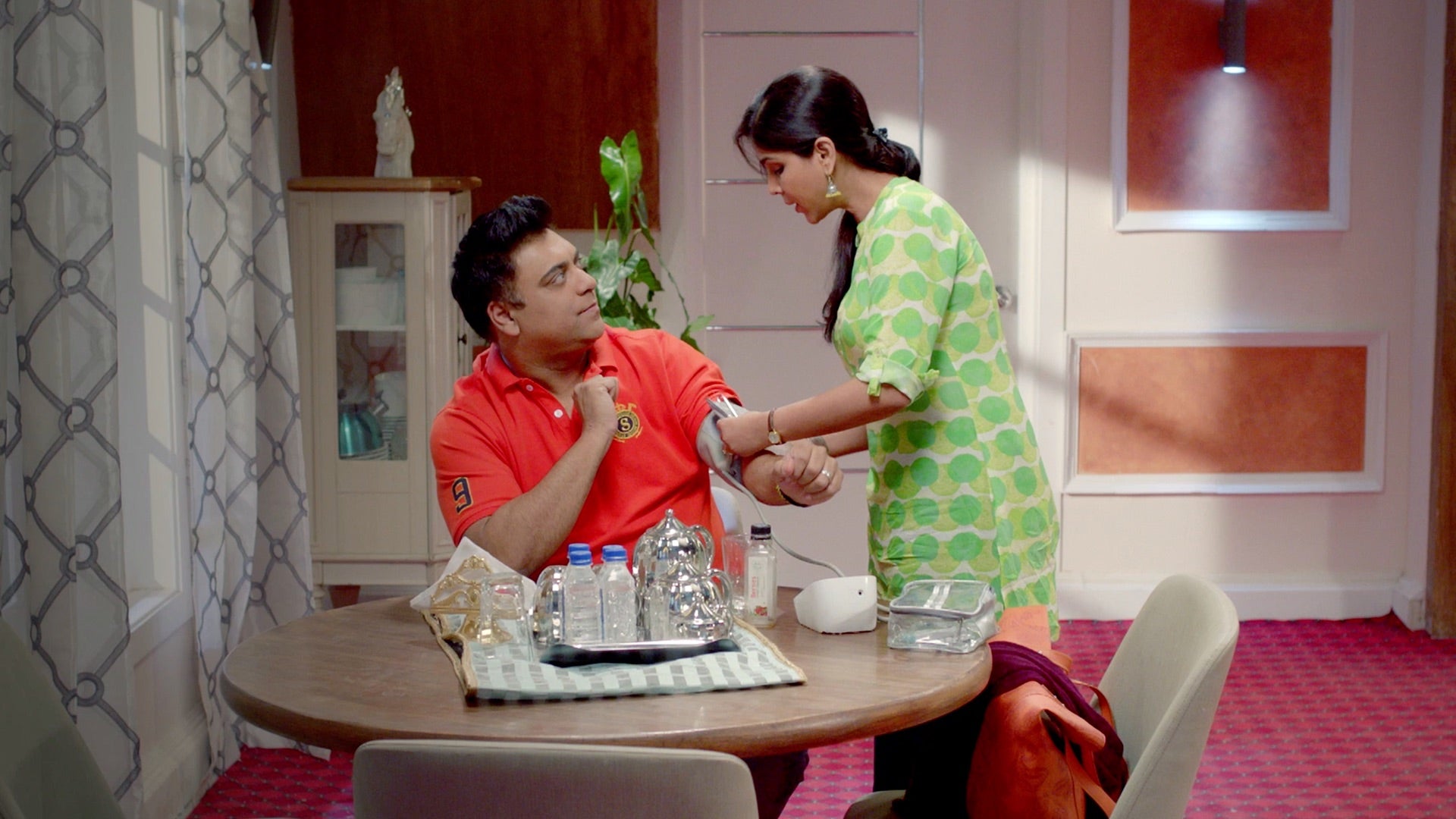 Karrle Tu Bhi Mohabbat season 1 episode 8 on undefined