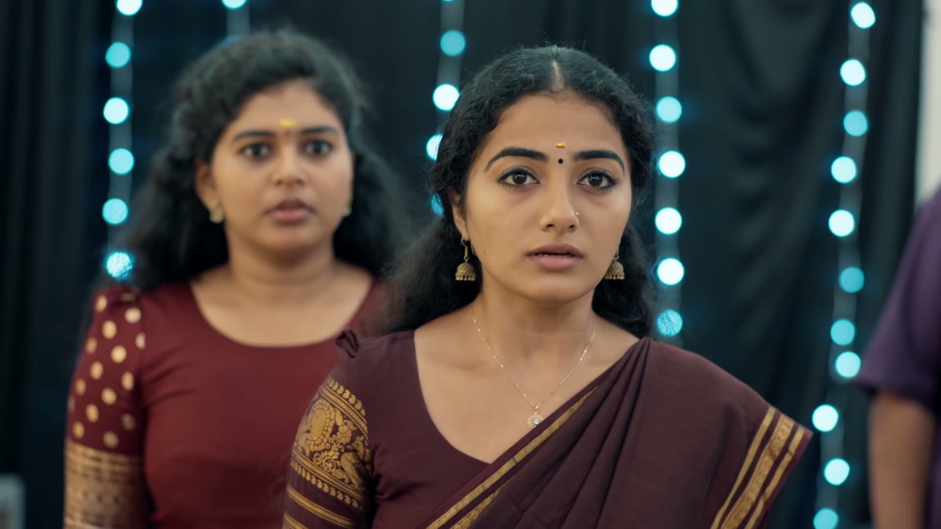 Pranayavilasam season 1 episode 12 on Zee5