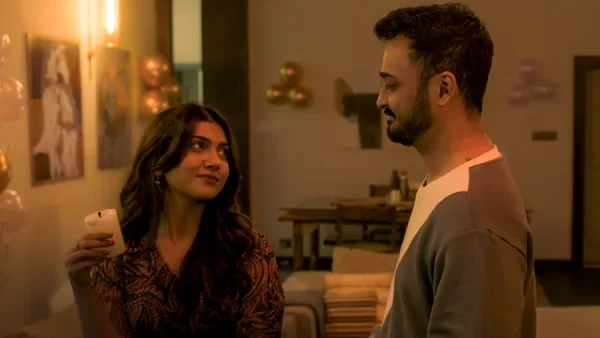 Snigdha season 1 episode 4 on Hoichoi