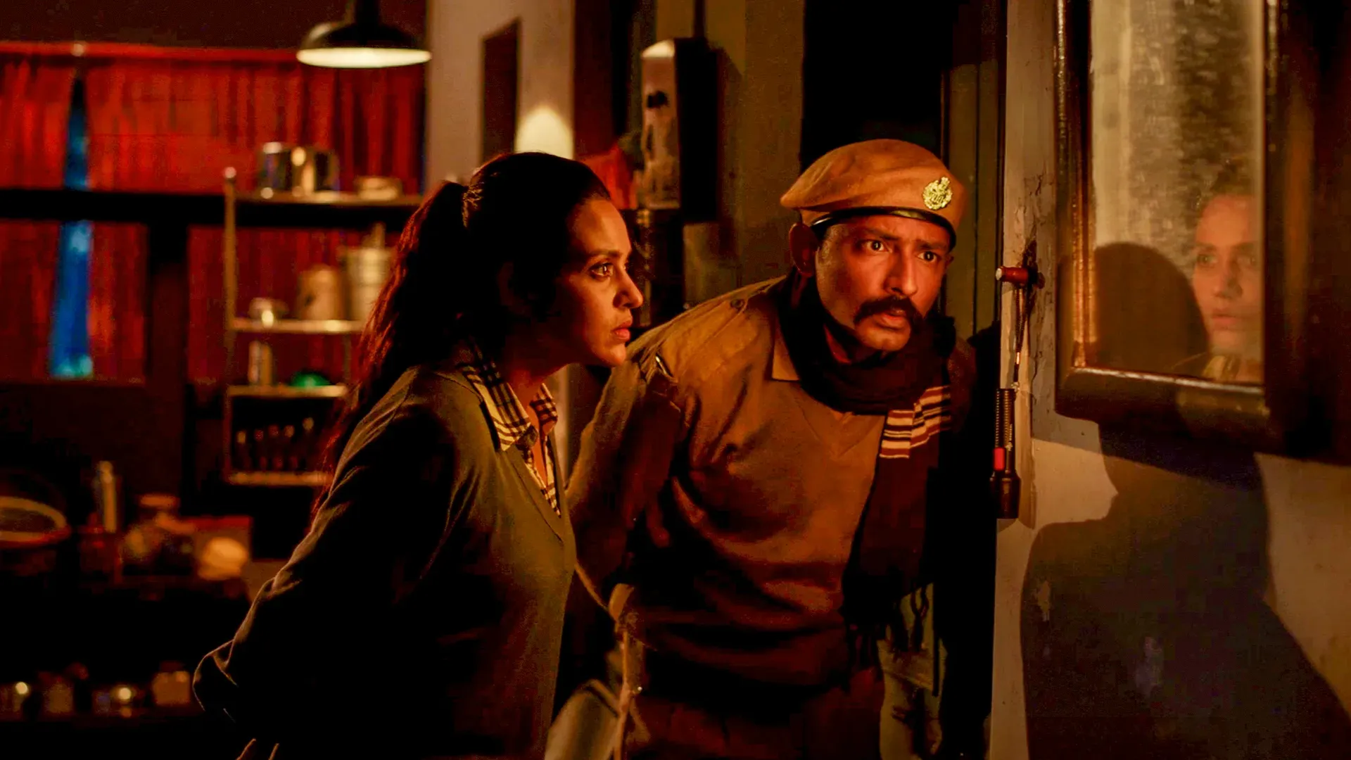 Kuheli season 1 episode 5 on Hoichoi