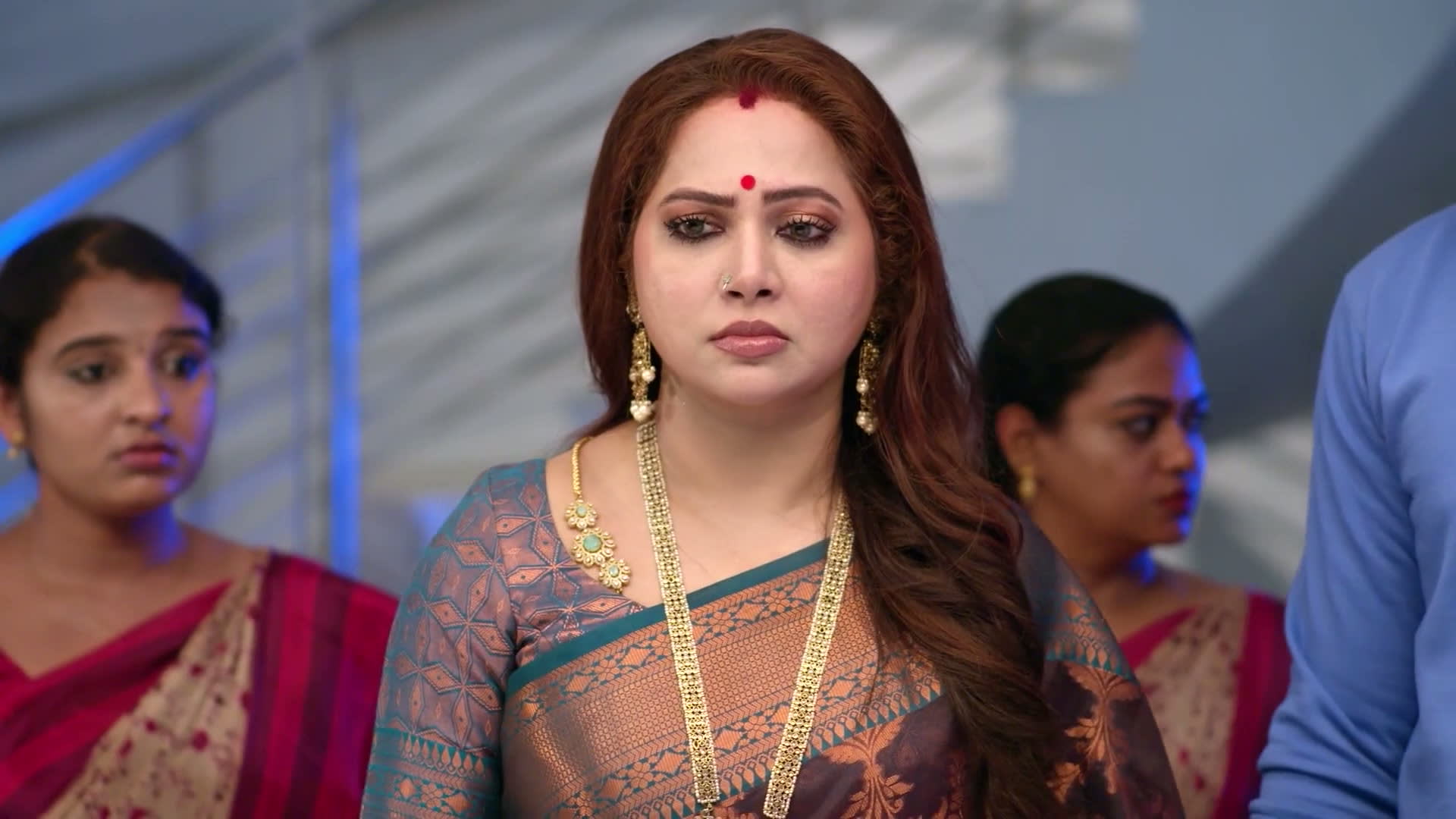 Samanthi season 1 episode 10 on Zee5